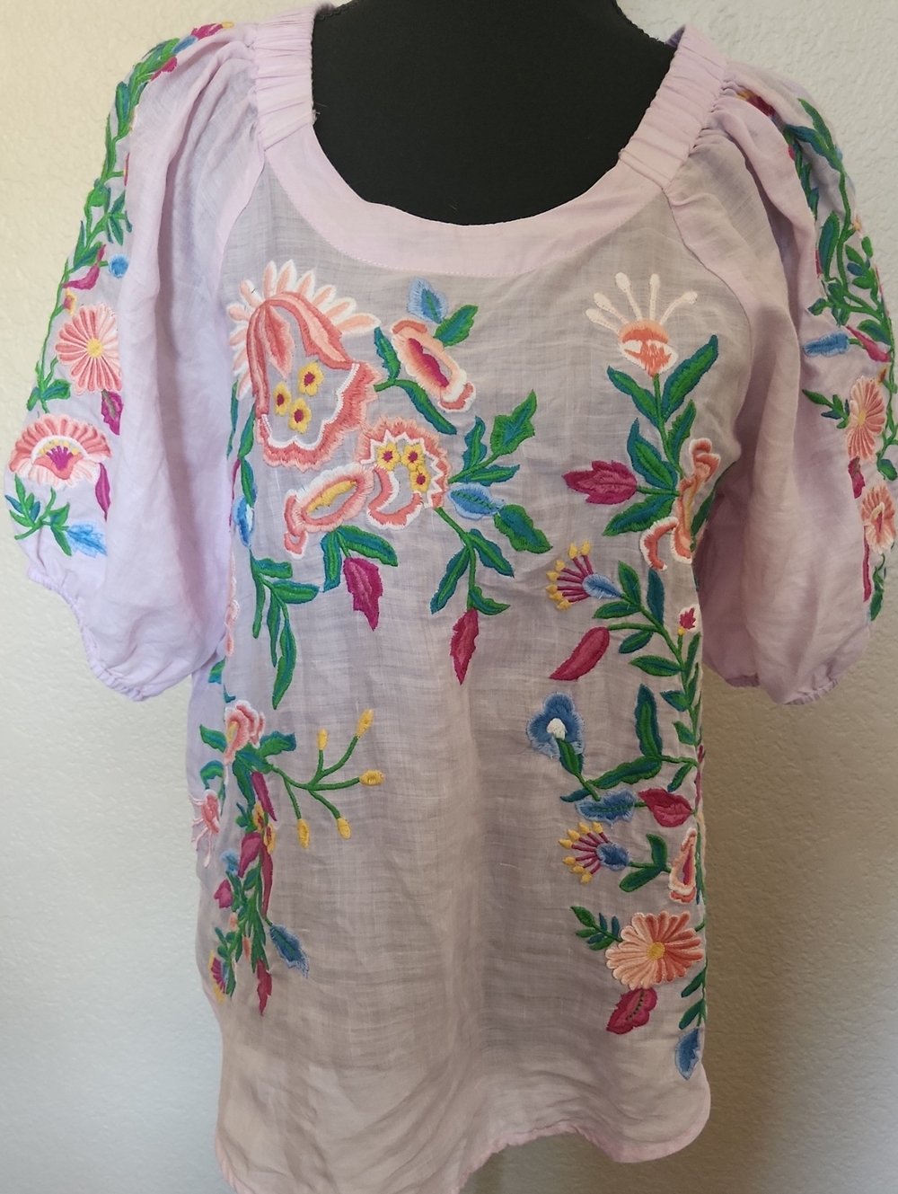 Sundance Lavender Embroidered Floral Peasant Top